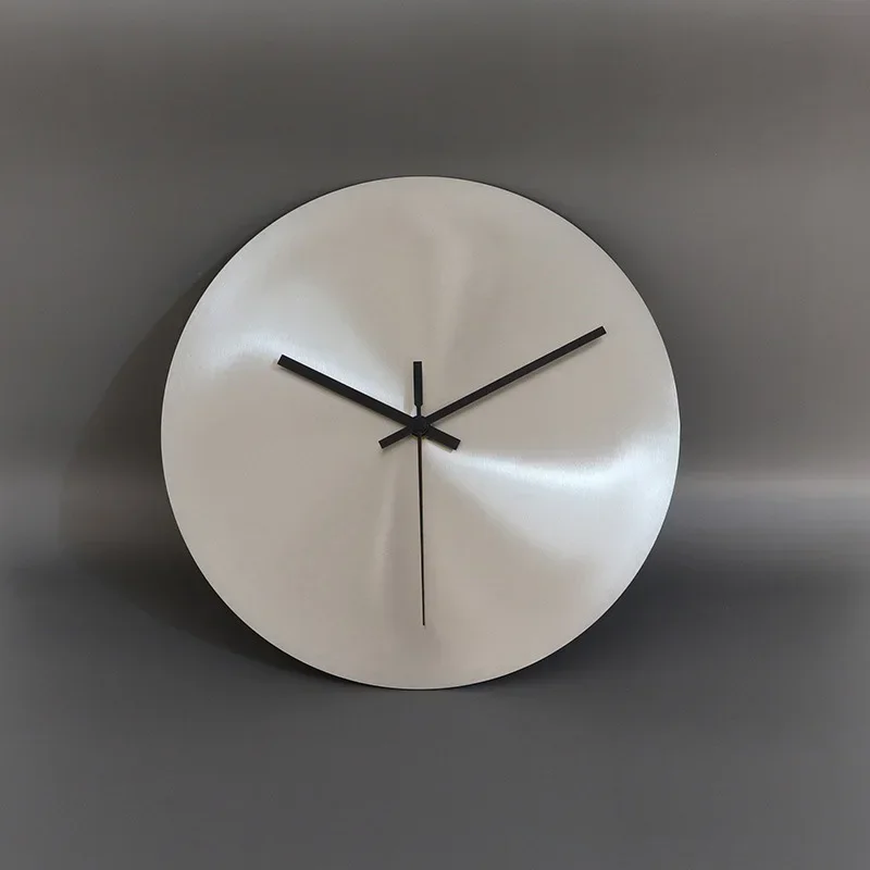 Zilveren Minimalistische Indus - Resin Art Wall Clock recensie en prijs